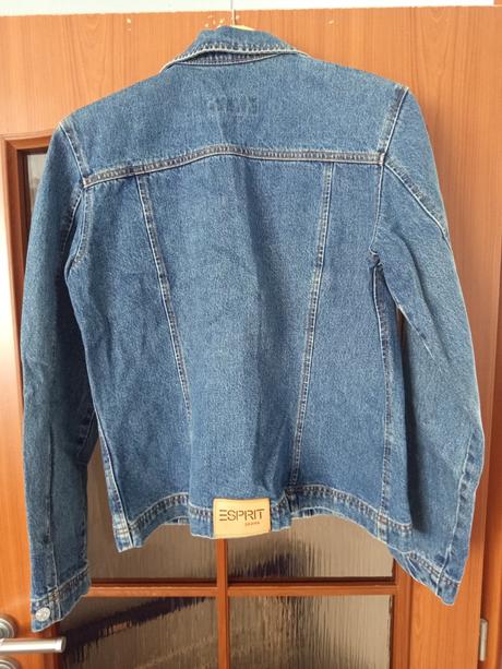 Riflova bunda, esprit,l