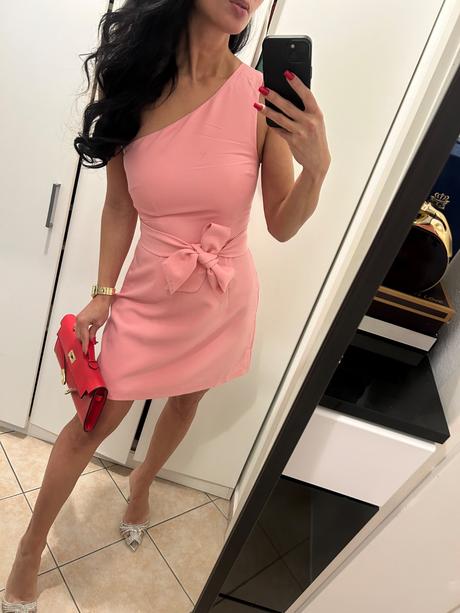 Pink šaty, s