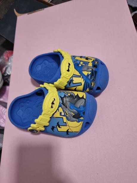 Crocs, crocs,24