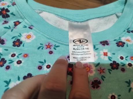 Kvietkovana mikina, s