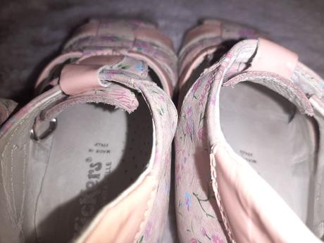 Celokožené romantické sandálky kickers, kickers,23