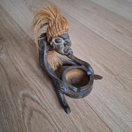 Dekorácia trpaslík z mahakamu, 