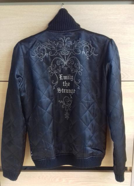 Prechodná bunda, 164