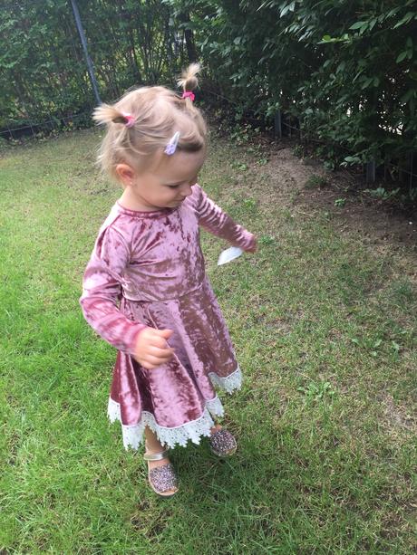 Zamatove satocky even, 104