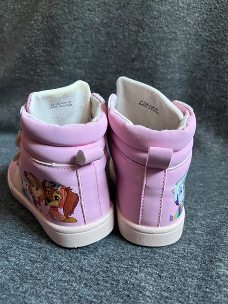 Vyvýšené tenisky labkova patrola, sinsay,27