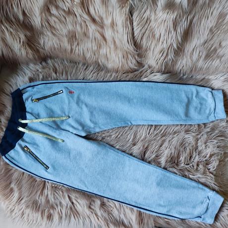 Tepláky s vreckami na zips a zlatou šnúrkou, lindex,140