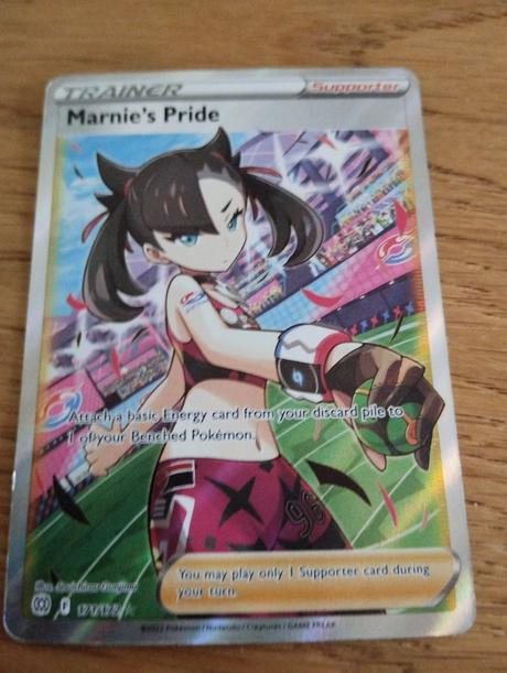 Pokemon karta marnie's pride,