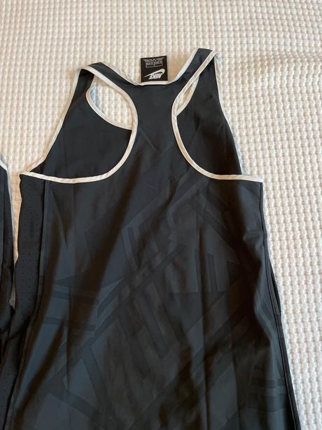 146 nike športové šaty pre dvojičky, 146