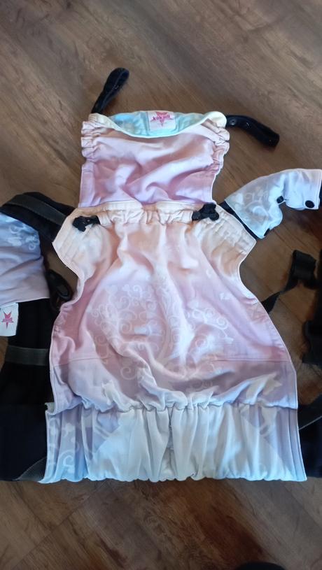 Ergonomicky nosič kokadi, kokadi