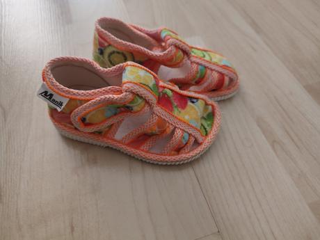 Papuče, manik,19