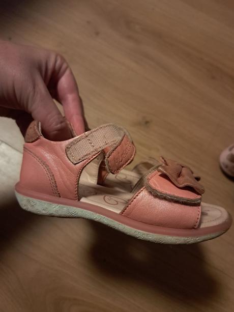 Sandalky lasocki, lasocki,27