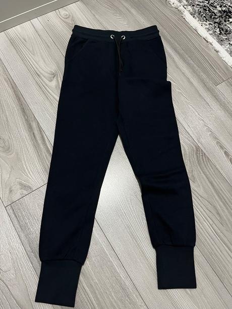 Teplaky, reserved,152