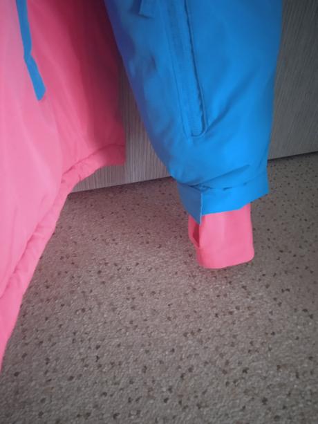 Dámska/dievčenská lyžiarska bunda, 146