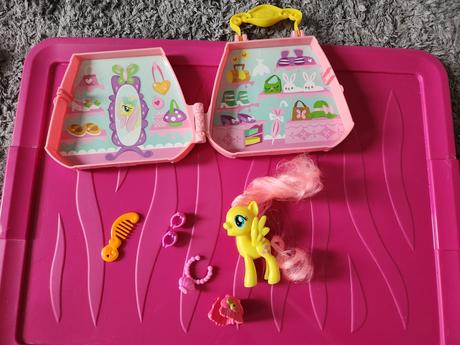 My little pony s kabelkou, 