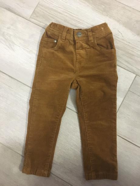 Moderné menčestrové škoricové nohavice od next, next,86