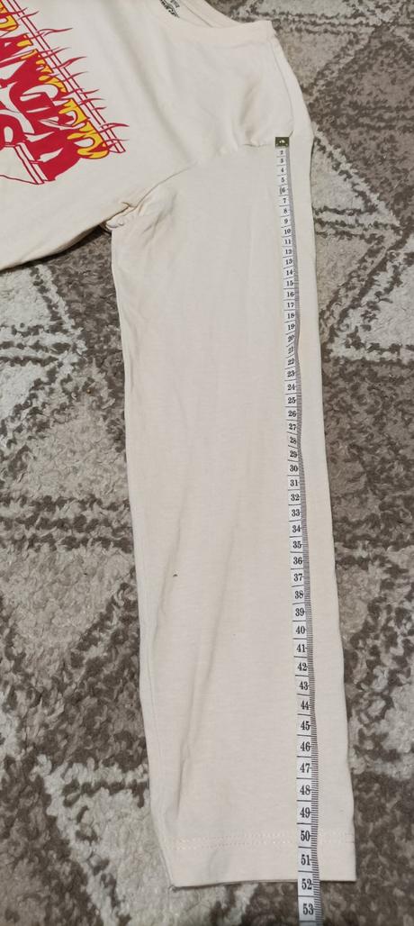 Strenger things tricko, sinsay,158