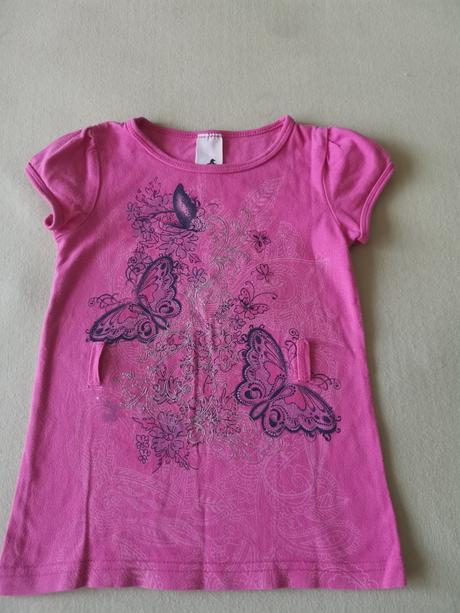 Ružové tričko, 98