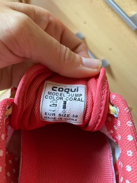 Tesnosky coqui, coqui,36