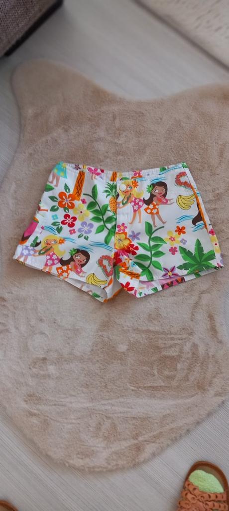 Šortky, old navy,146