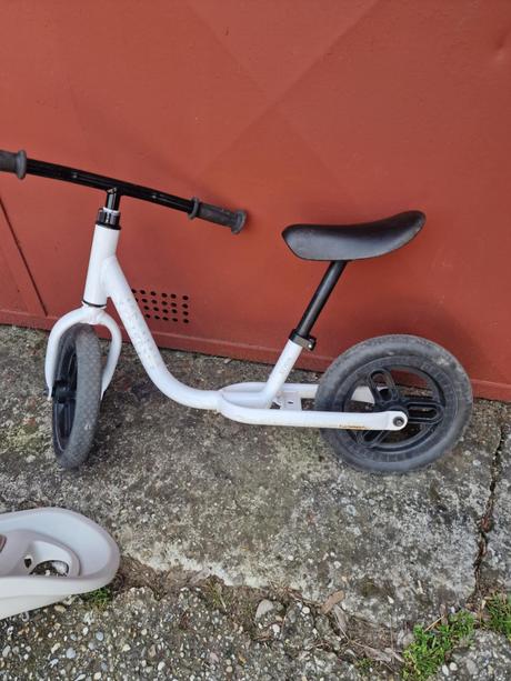 Detské odrážadlo,