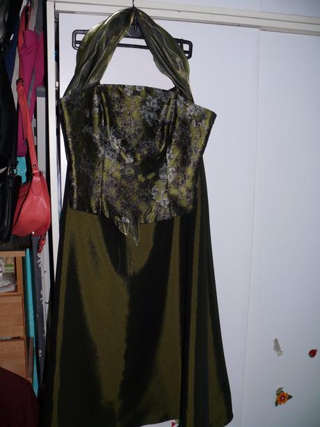 Korzetove šaty dlhé, 40