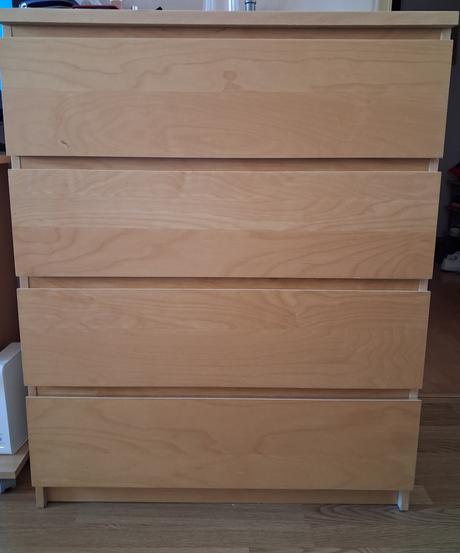 Komoda malm,
