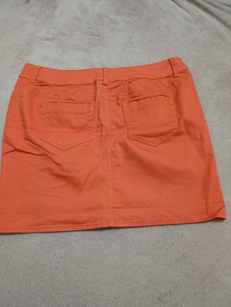 Sukňa, colours of the world,42