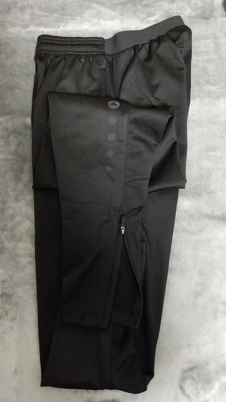 Tréningové tepláky jako, 140