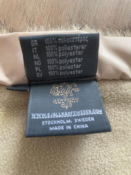 Kozusina na kociar, bjällra