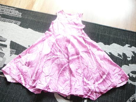 Dievcenske saty, pampolina,110