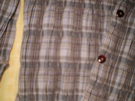 Bluzka alebo kosela, 128