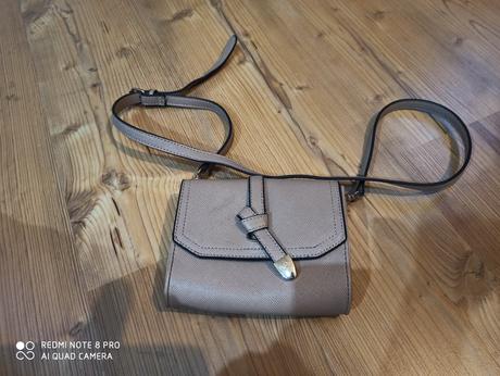 Mini kabelka, carpisa
