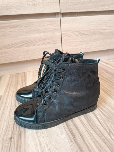 Čierne členkové tenisky so šnurovaním, 40