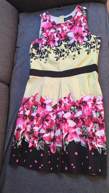 Šaty laura scott č.36, 36