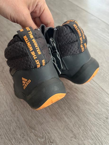 Adidas cizmy, adidas,25