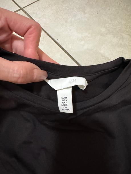 Hnedé tričko, h&m,s