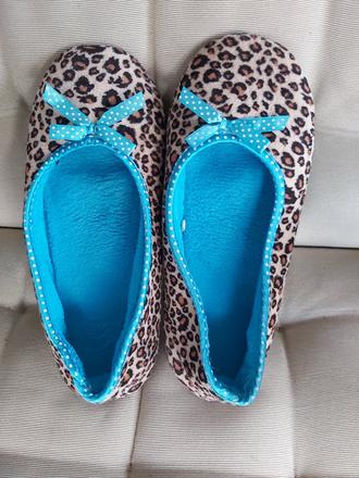 Papuče dámske veľkosť 40/41, 40