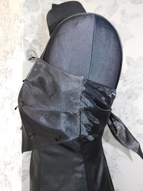 Luxusne pekne šaty na slavnost, 36