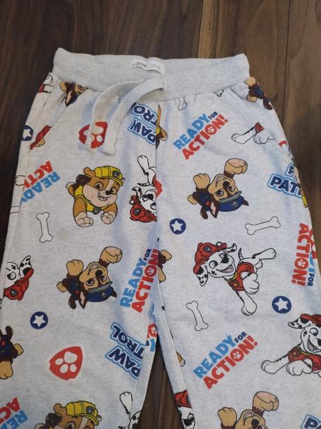 Tepláky, v. 122, sinsay,122