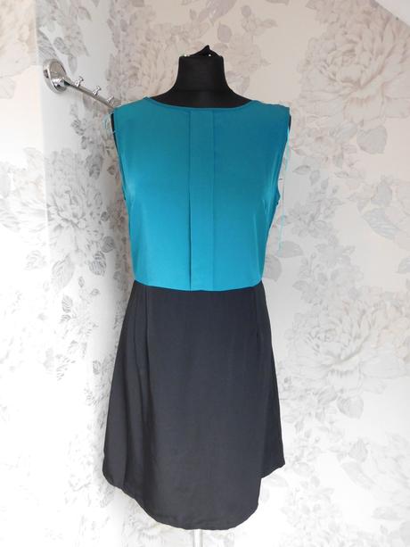 Pekne letne šaty, atmosphere,38