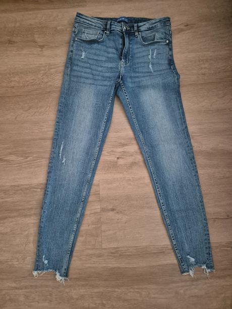 Dámske rifle, sinsay,40