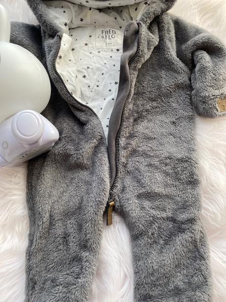 Flísovy overal s uškami, 68