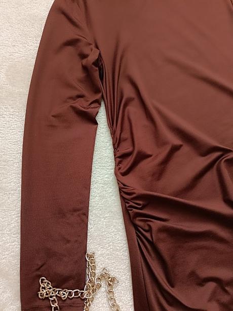 Elegantne saty, stradivarius,m