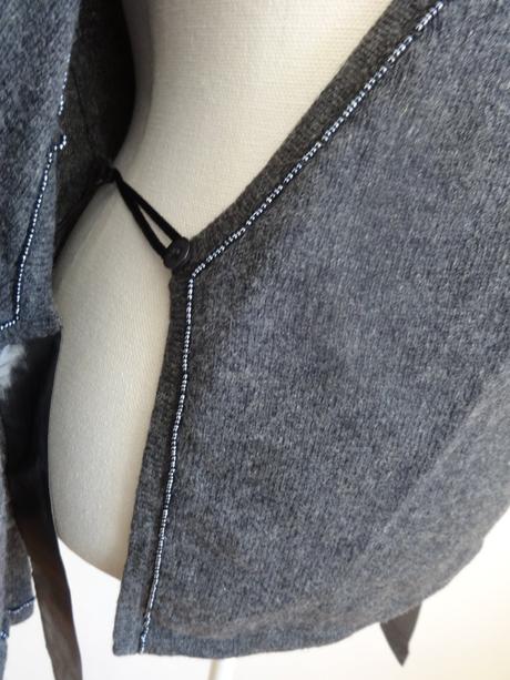 Sivý svetrík vlna a hodváb, s