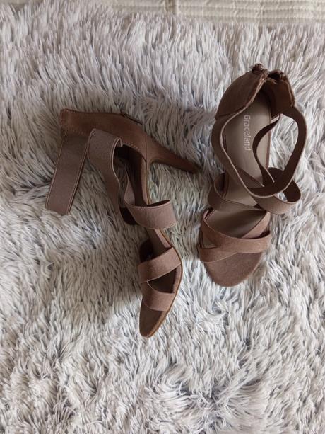 Sandále vzadu na zips, graceland,37