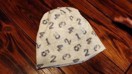 Reserved ciapka, reserved,74