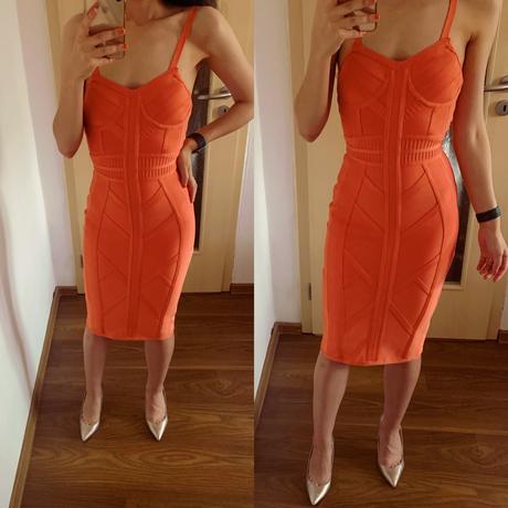 Kvalitne bandazove saty house of londom, xs