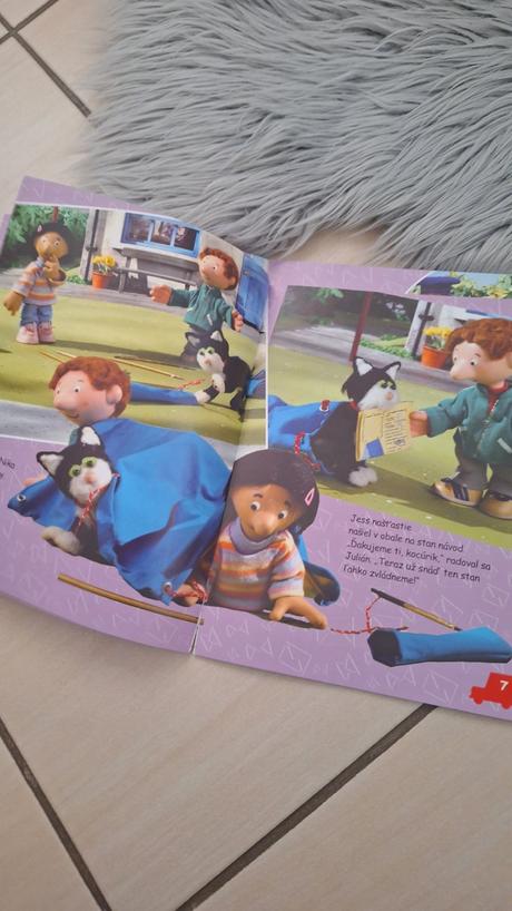 Knižka tenká postman pat, 