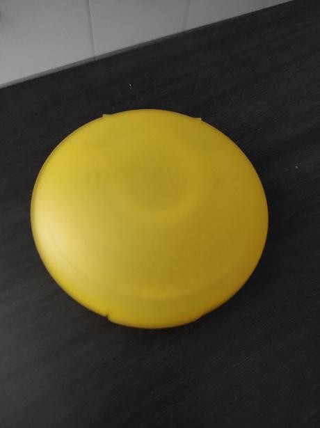 Medela- prsné klobúčiky, 