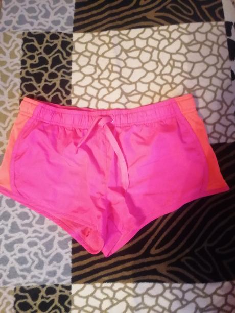 Šortky, crivit,l